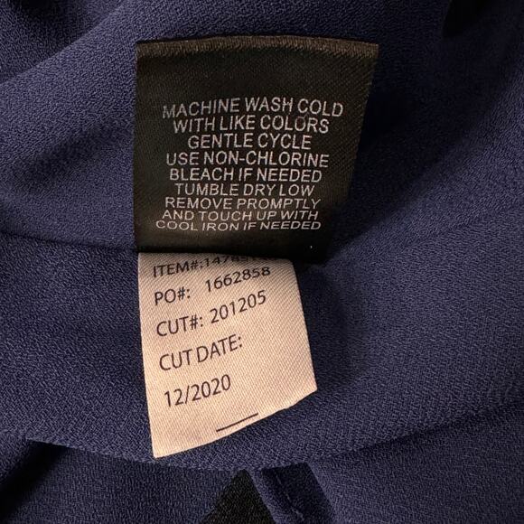 Torrid SZ 00 (Medium) Top Abstract Lined Spaghetti Straps V-Neck Flowy Blue - Picture 10 of 10